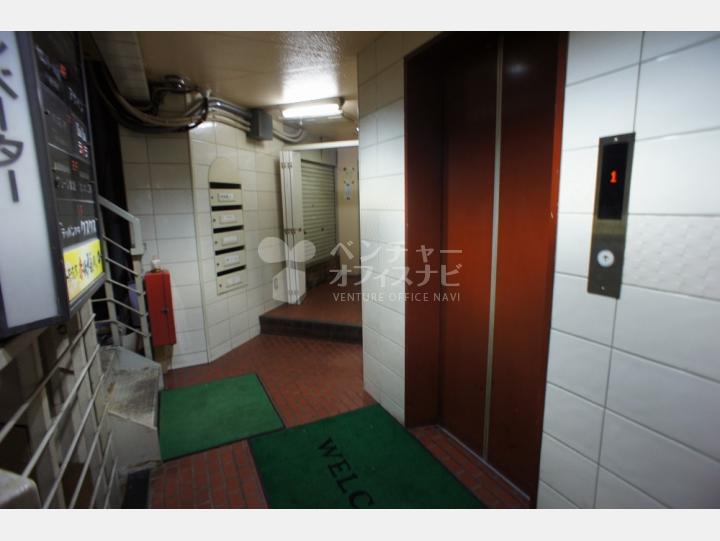エレベーター【赤坂越後屋ビル】