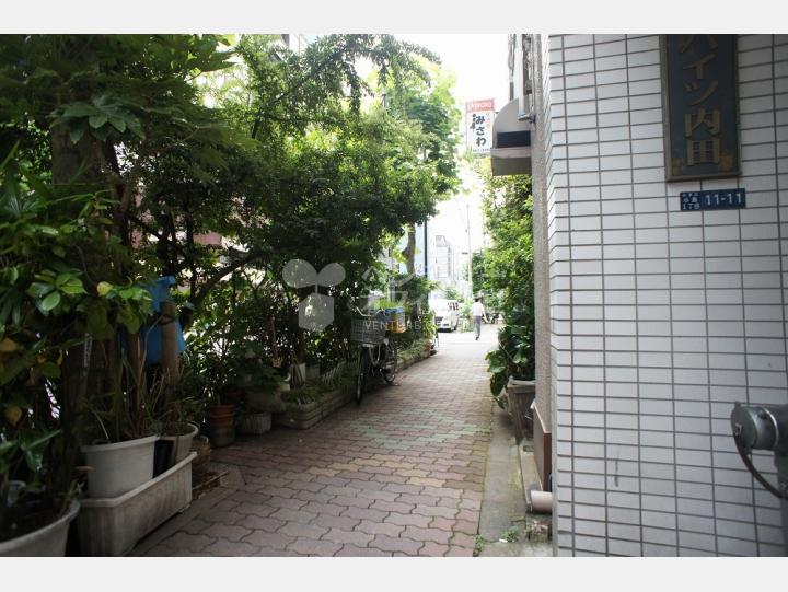 前面道路【サンハイツ内田】