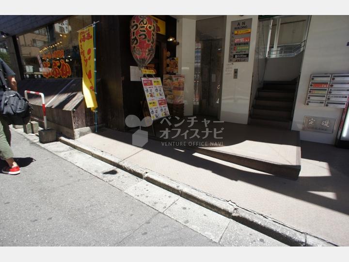 入口【ANビル】