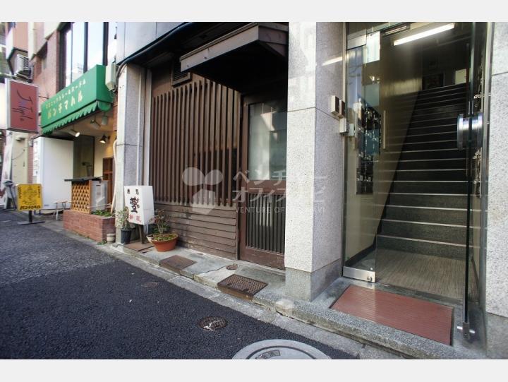 入口【神保町ビル】