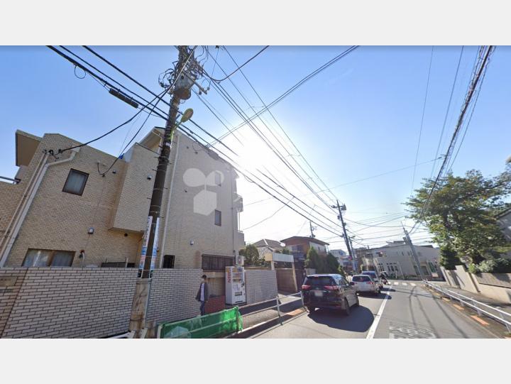 【前面道路】ウィンコーポ世田谷