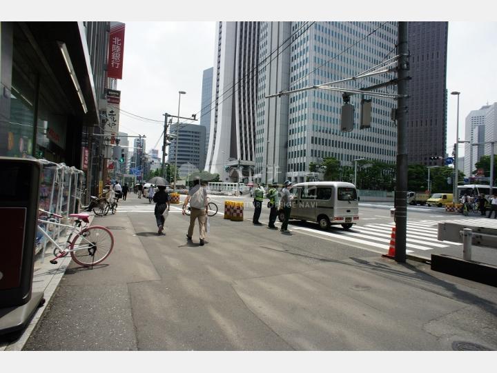 建物周辺【新宿ロイヤルビル】