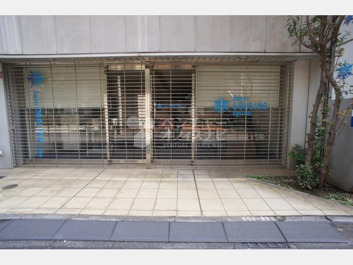 入り口【MVKビル】