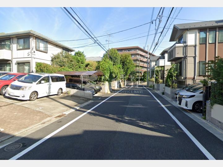 【前面道路】ラヴィール