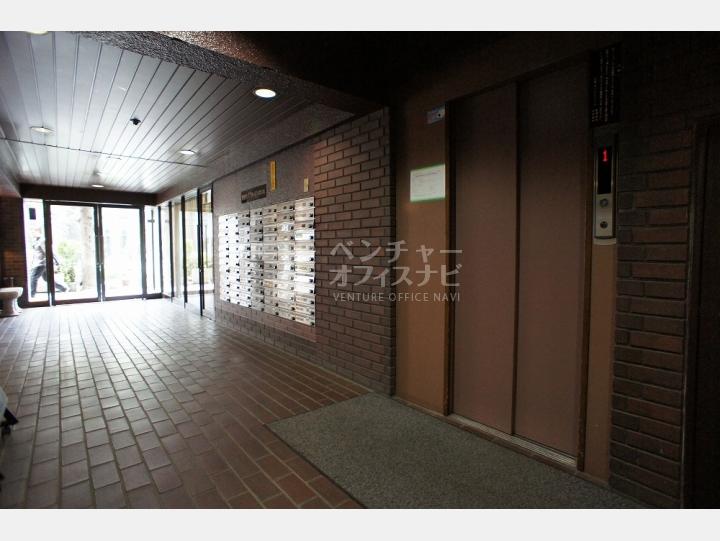 エレベーター 【代官山エーデルハイム】