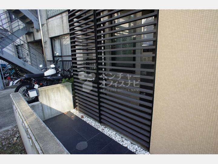 エントランス　【ゼルコバアネックス(ZELKOVA　ANNEX)】
