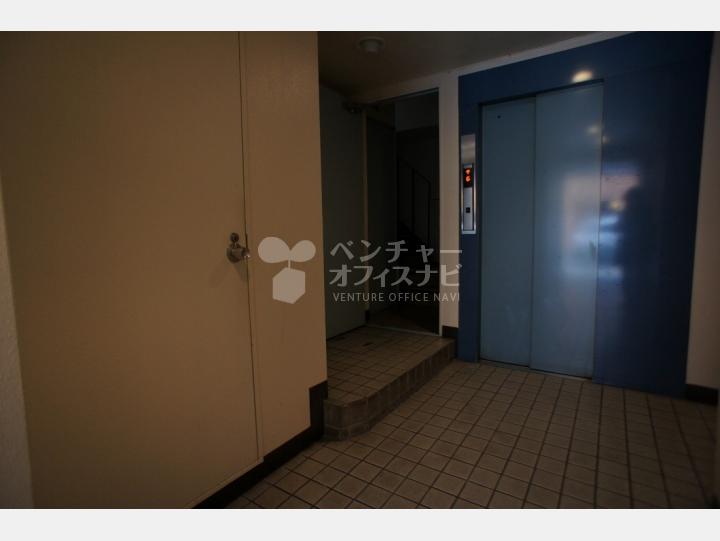 エレベーター【嶋屋ビル】