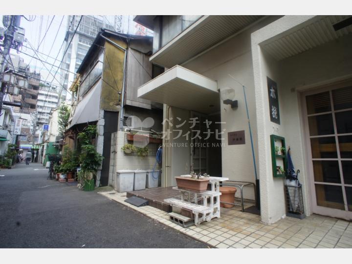 入口周辺【カクタス伊藤館】