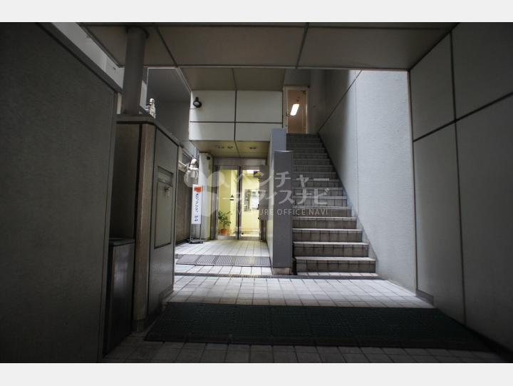 建物内通路【銀座松良ビル】
