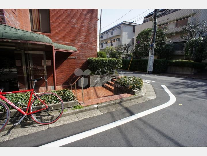 エントランス【ヴェラハイツ赤坂新坂町】