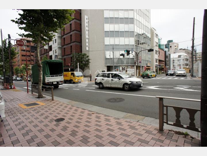 物件前通り【赤坂三基ビル】