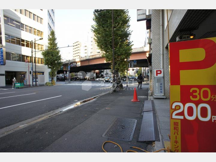 ビル前面道路【善幸ビル】