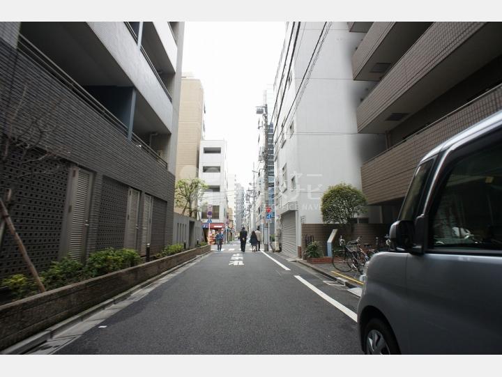 物件前通り【恒陽サンクレスト築地】