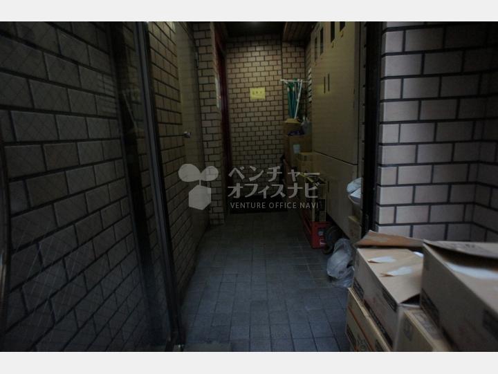 共用部通路【三谷ビル】