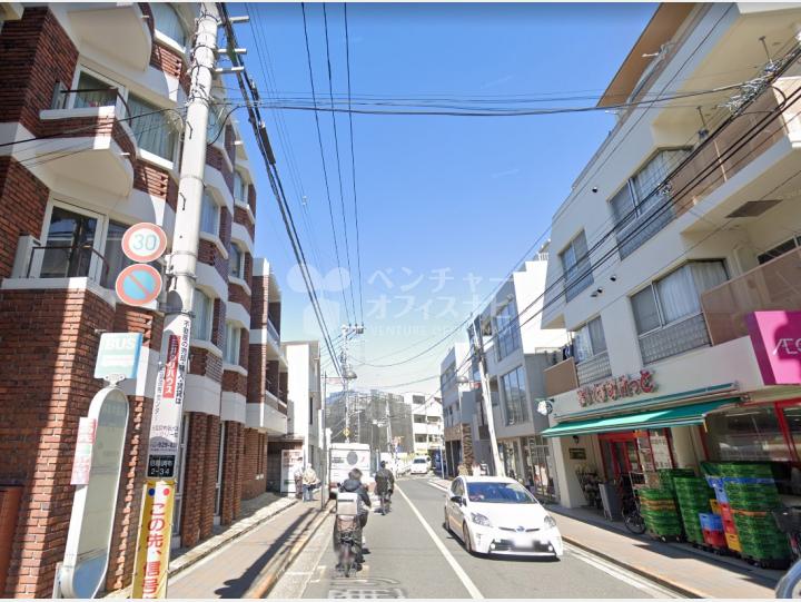 【前面道路】フェルテシモ田園調布