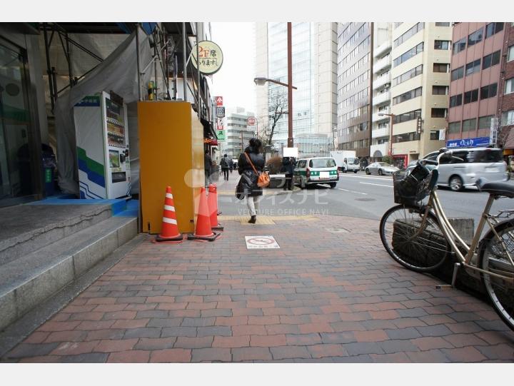 物件前の通り【越智産業第二ビル】