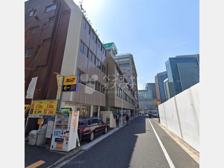 【前面道路】花長ビル