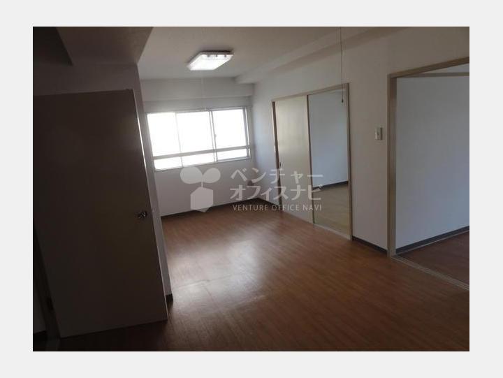 室内【豊電ビル】