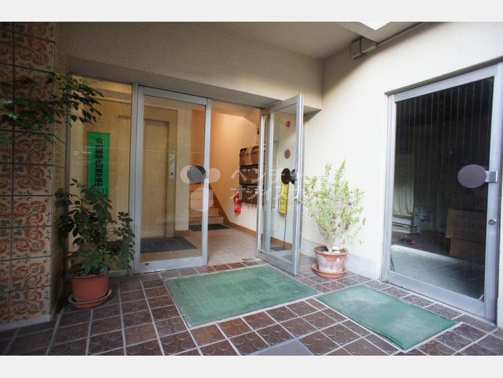 入口　【六番町マンション】