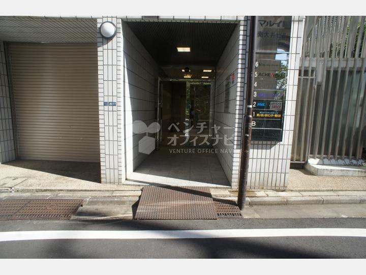 入口【マルイト南大井ビル】