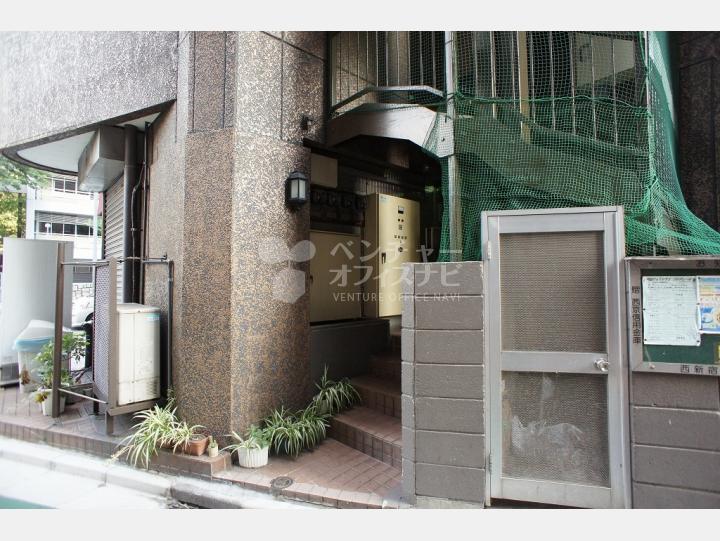 入口付近　【田上ビル（たがみビル）】