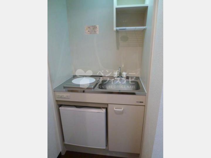 ３０２キッチン【エグゼクティブ原宿】