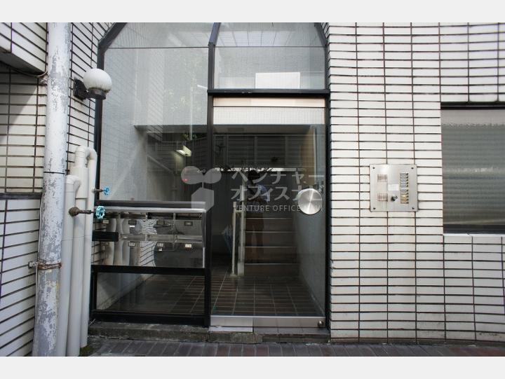 入口【テラス西麻布】