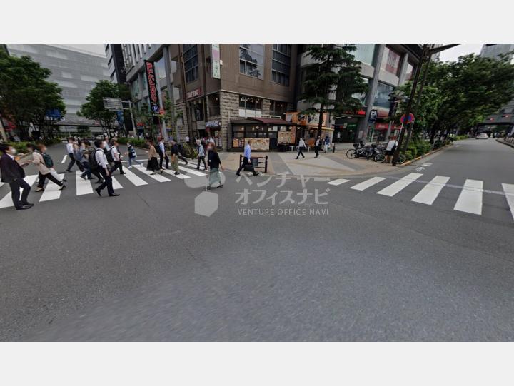 【前面道路】TSKビル
