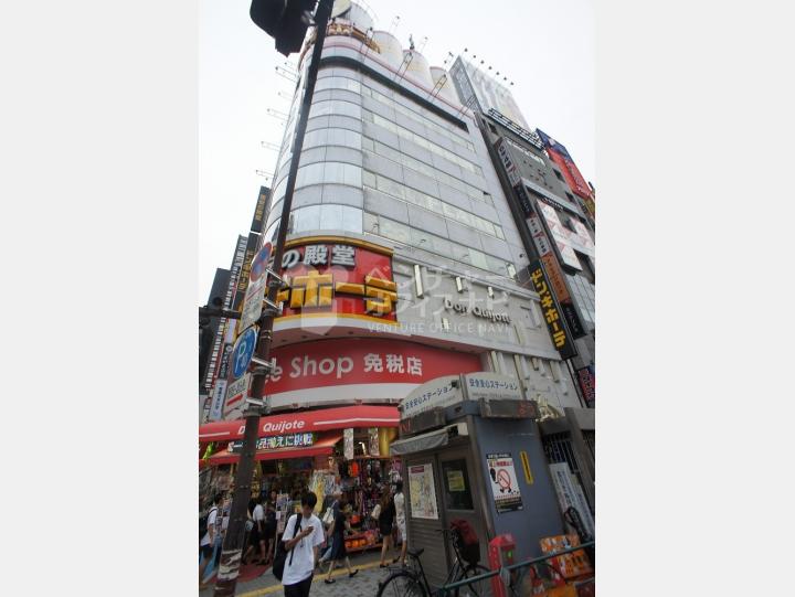 外観【ドン・キホーテ新宿東口本店ビル】