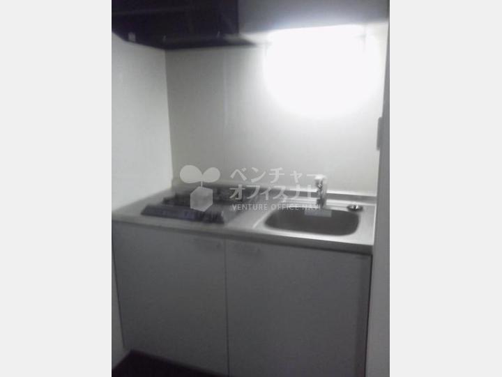 キッチン・角部屋【メゾン白金台】