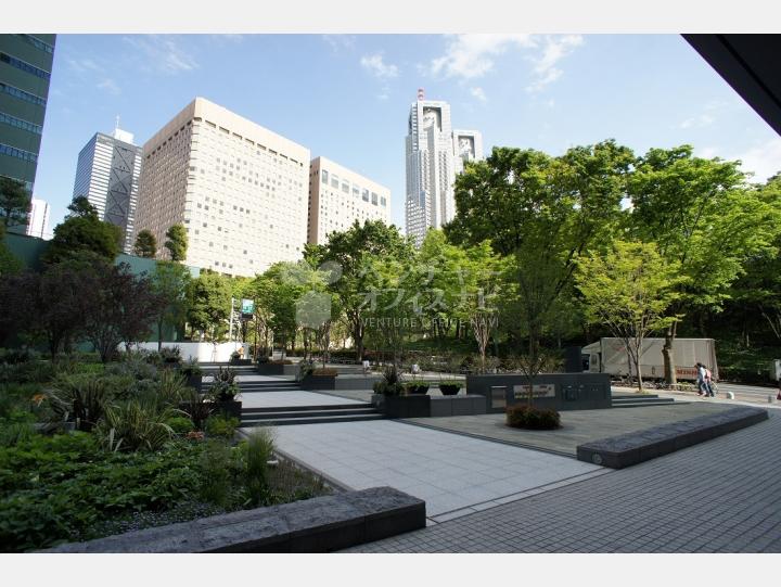 エントランス 【セントラルパークタワー・ラ・トゥール新宿(CENTRAL PARK TOWER La Tour SHINJUKU)】