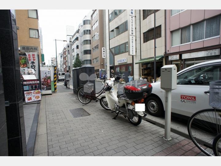 前面道路【嶋屋ビル】