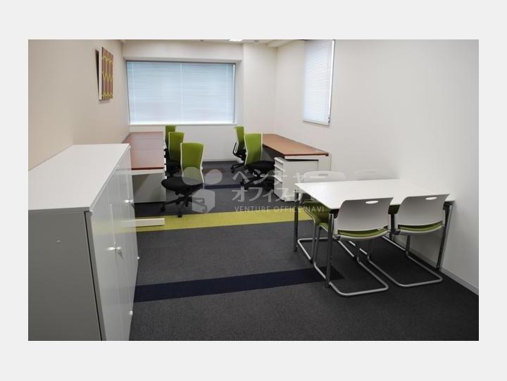 602室内写真1【アイオス虎ノ門】