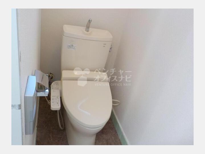 ３０２トイレ【ヴィラ瑛】