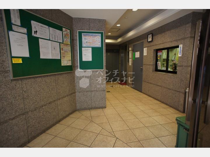 エントランス【クレール芝】