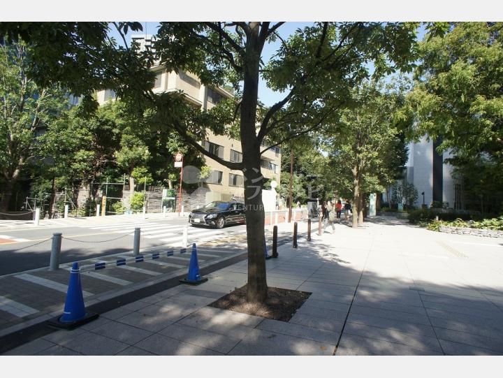 周辺道路　【六本木ファーストビル】