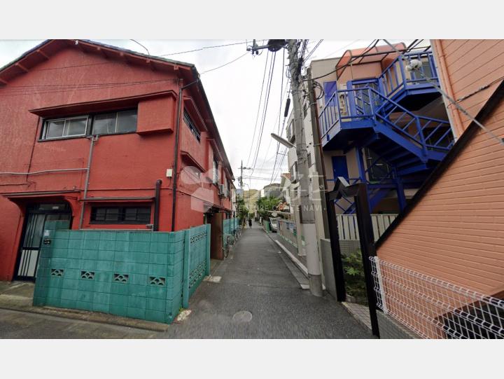 【前面道路】ルミエール弐番館