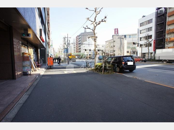 前面道路【アルテビル東神田Ⅱ】