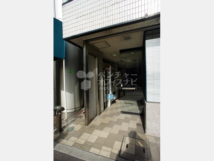 エントランス　【前川ビル】