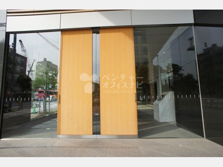 入口【アトラスタワー西新宿】
