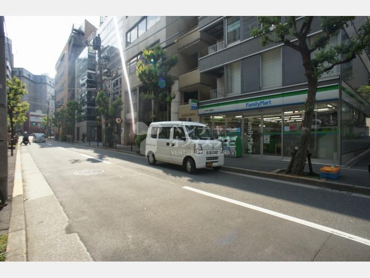 物件前の道　【アトラスビル】