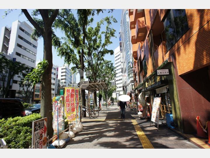 前面道路【ストークビル長崎】