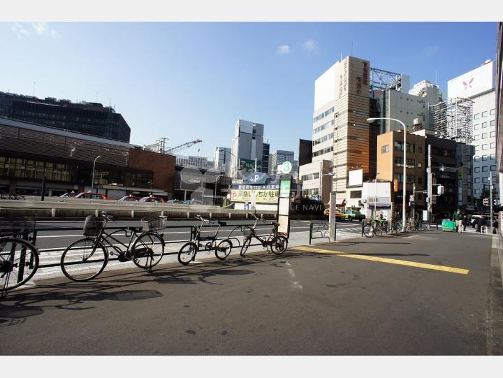 物件前通り【新橋駅前ビル1号館】