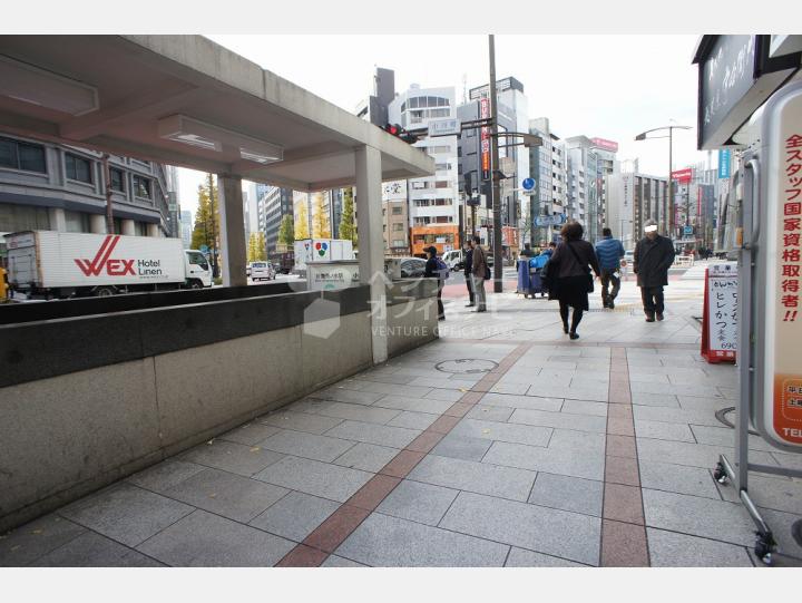 ビル前面道路【神田新宮嶋ビル】
