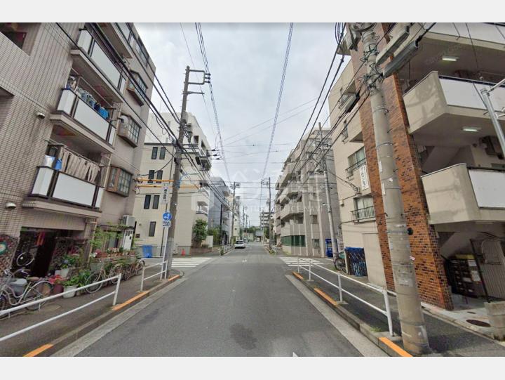 【前面道路】北新宿パールマンション