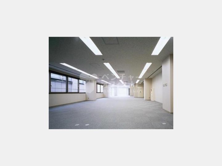 ７F室内写真【リープレックス銀座タワー1-3】