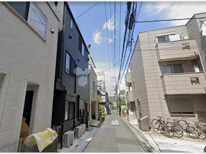 【前面道路】Noir南千住