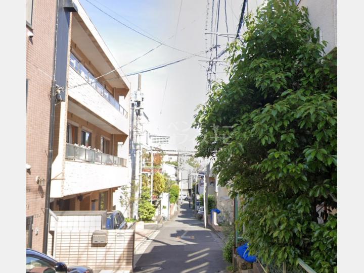 【前面道路】フラット恵比寿