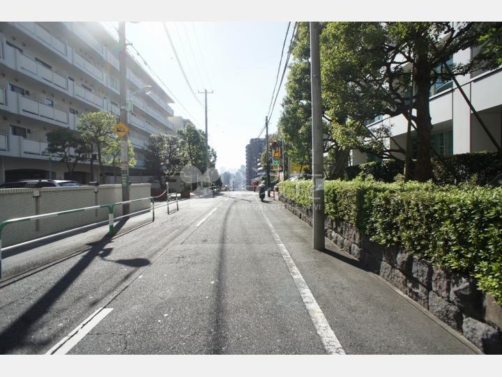 前面道路【目白中野ビル】