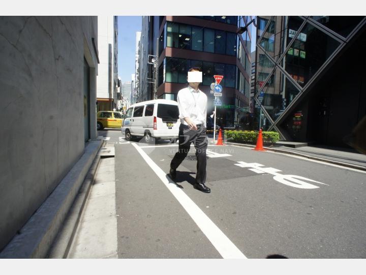 前面道路【小吉ビル】